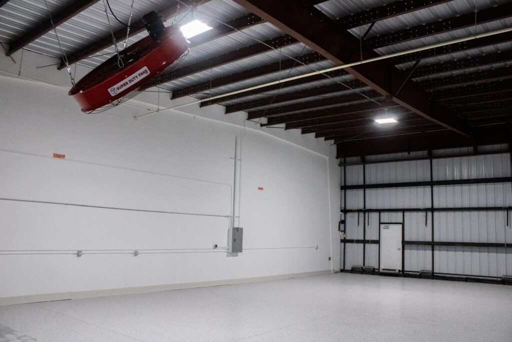 Shared aircraft hangar risks