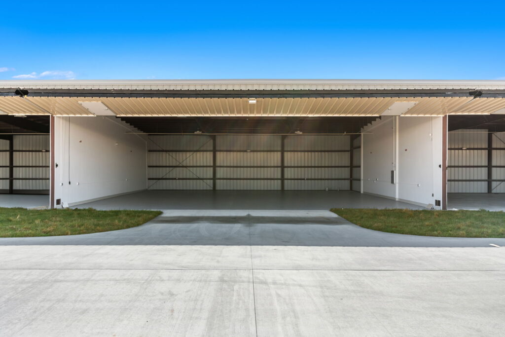 high-quality aircraft hangar