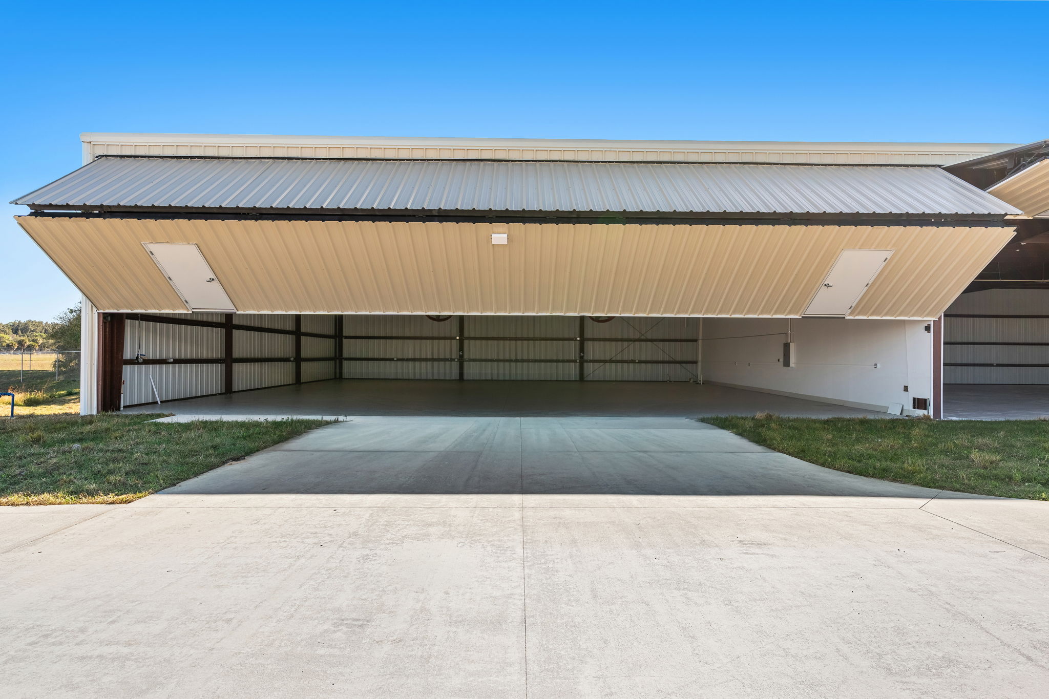 new Hangar development at TIX